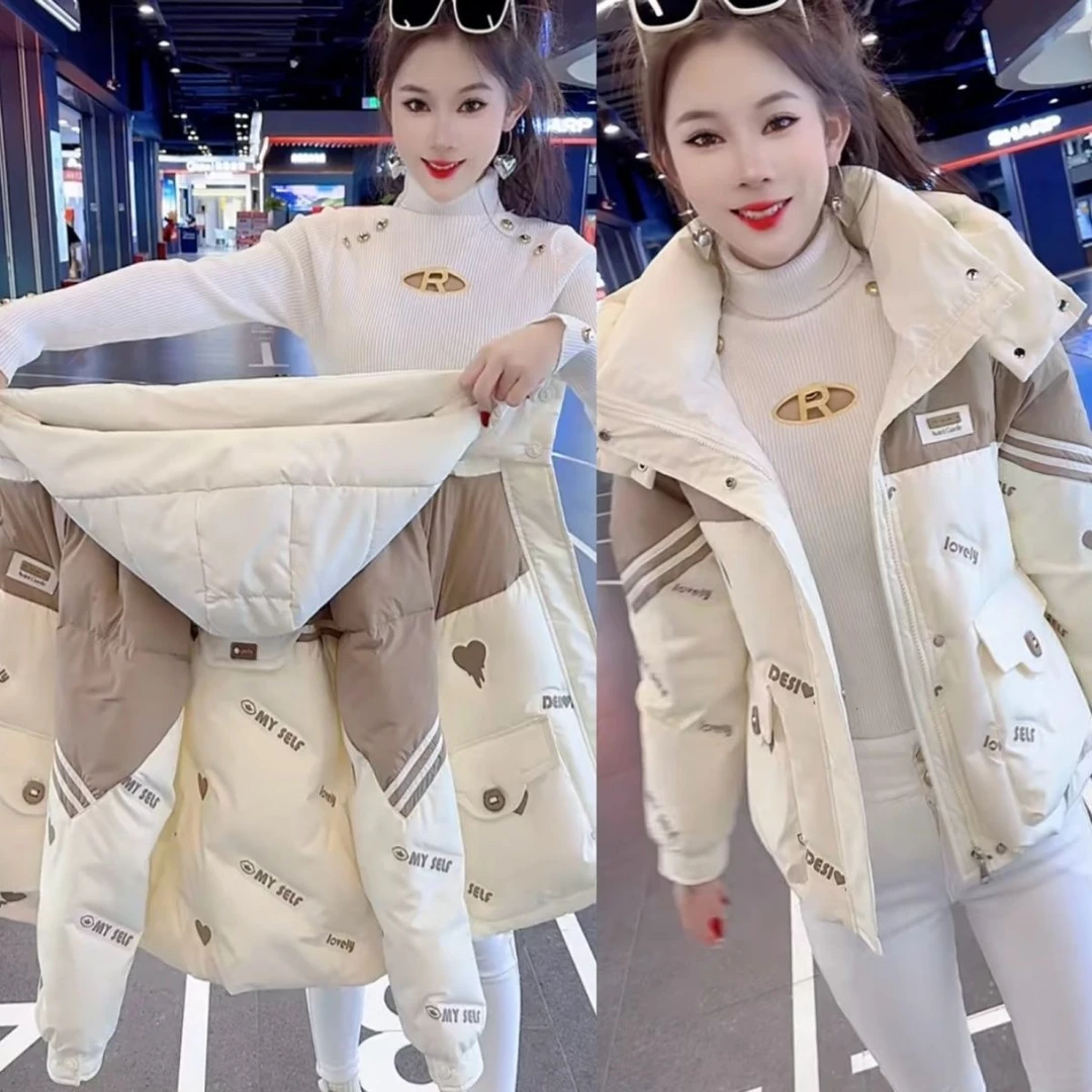 雅鹿高品质白鸭绒羽绒服刺绣爱心短外套2023冬新款连帽小个子宽松