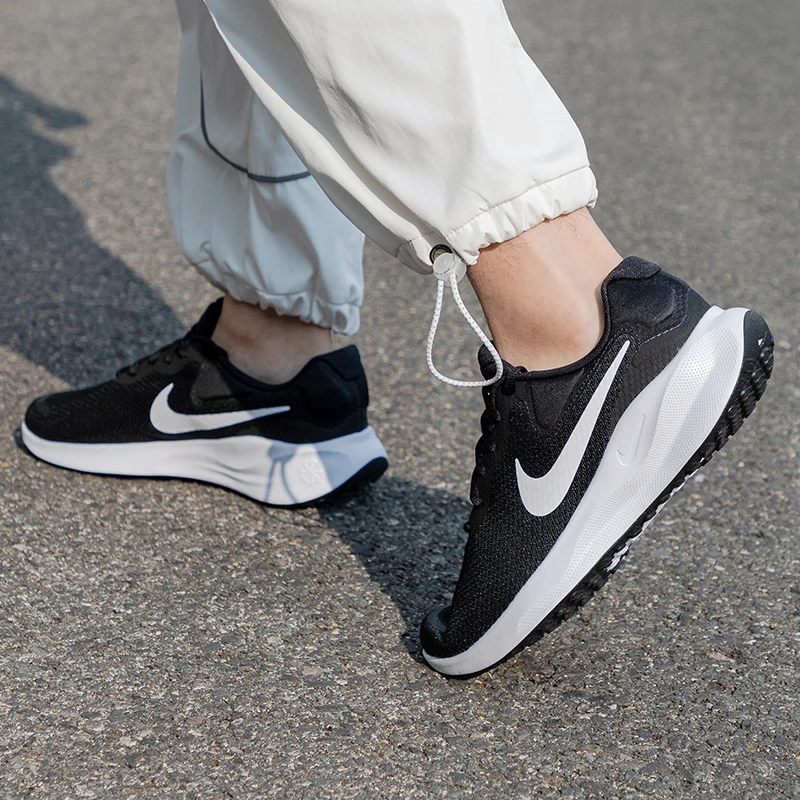 NIKE耐克男鞋跑步鞋2023秋季新款训练鞋网面透气轻便运动鞋FB8501
