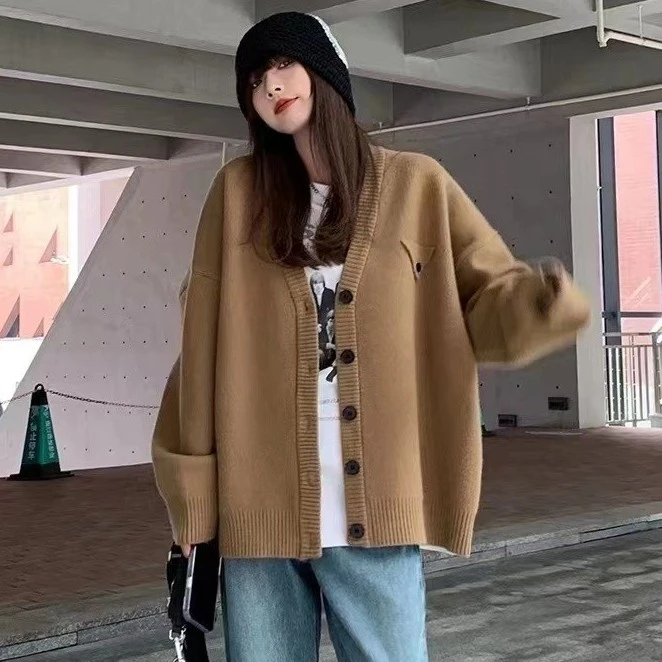 卓依福利-三角时尚百搭秋冬ins短款开衫韩版加厚毛衣慵懒风宽松