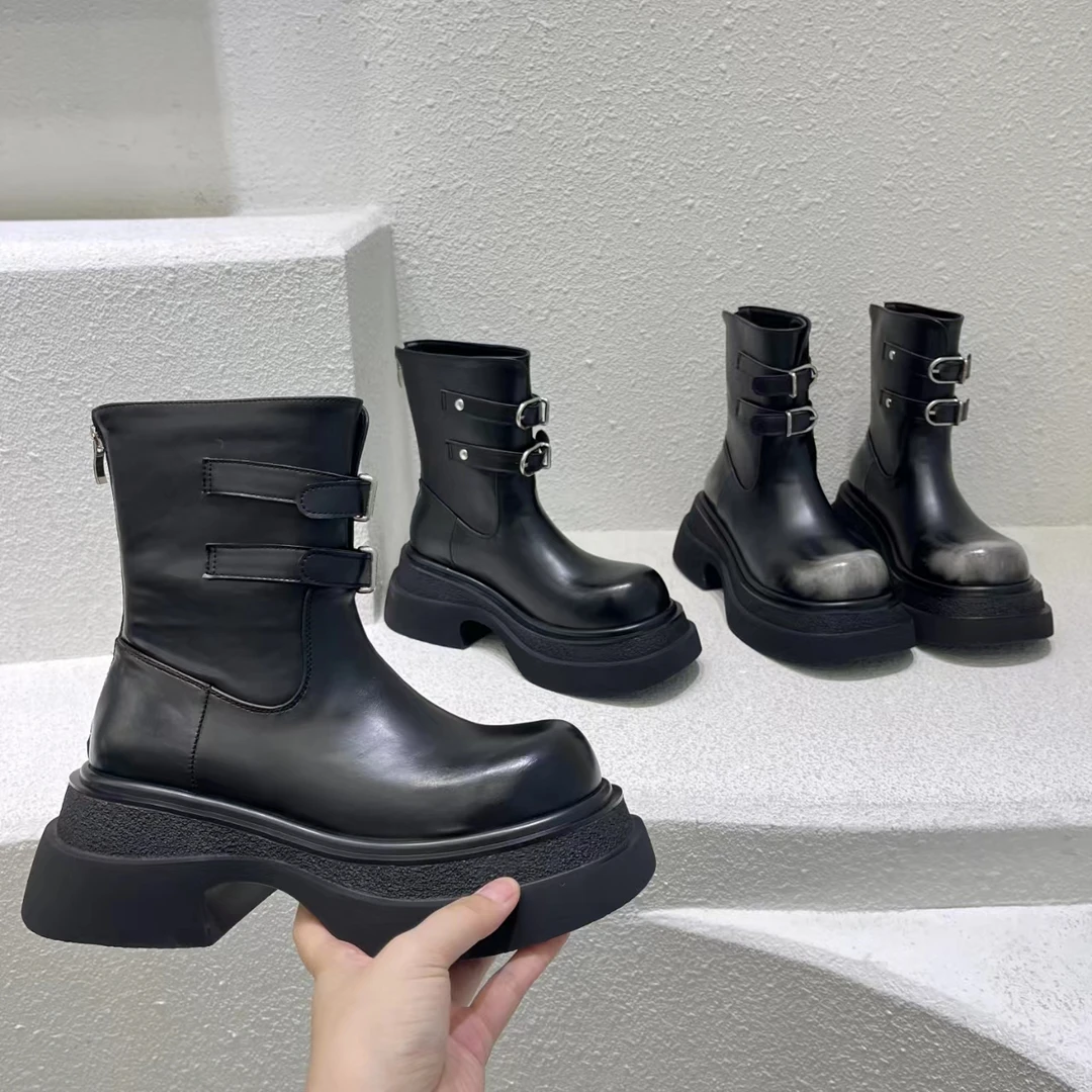 7010-8【双扣】~2024款时尚潮流百搭真皮厚底英伦风时装靴（7公分）