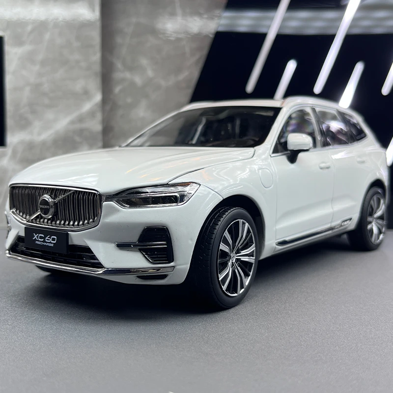1/18沃尔沃XC60合金车模型