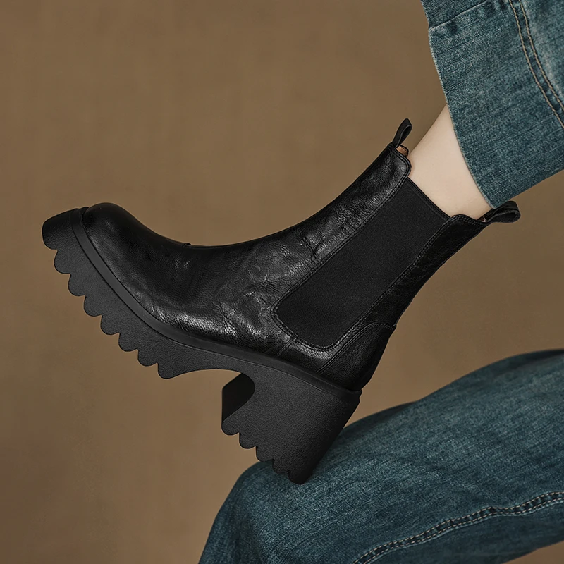 秋冬真皮短靴粗跟厚底马丁靴烟管靴英伦风靴子