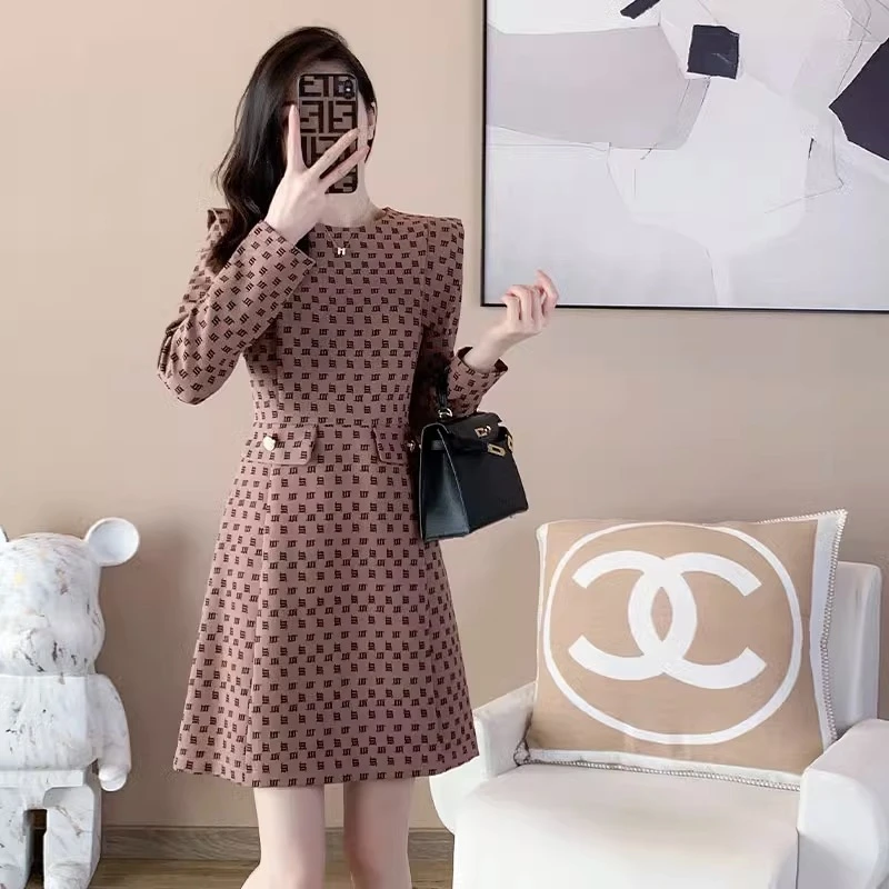 高端轻奢印花小香风连衣裙女2024秋季新款气质名媛精致小洋装裙子