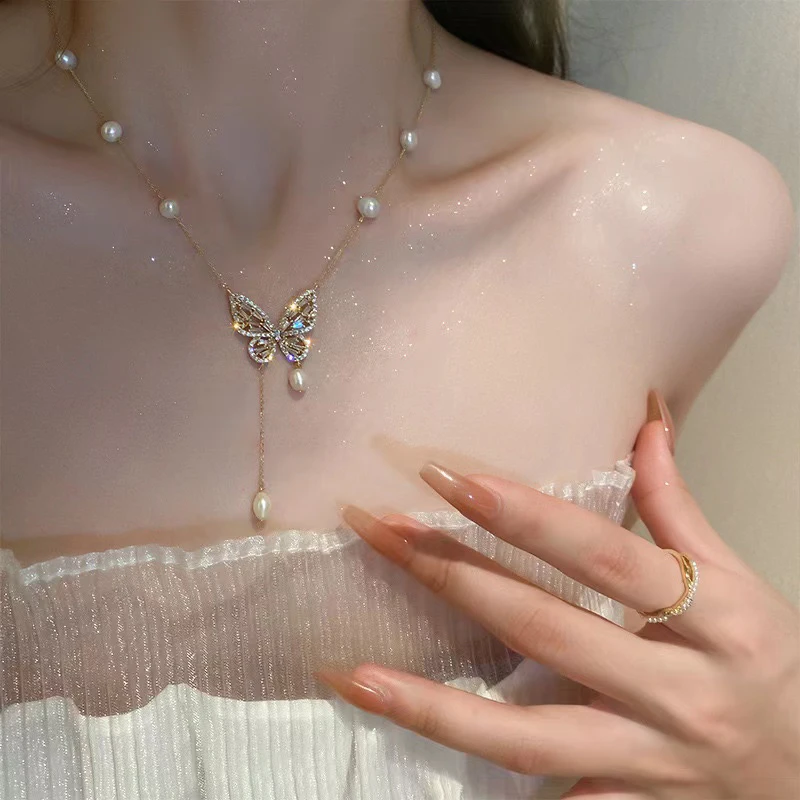 铜合金项链 真金电镀气质锆石蝴蝶项链法式复古ins百搭锁骨链小众