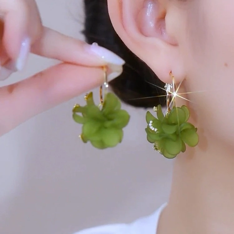 925银针耳环 夏日精致绿色花瓣气质耳环显白小清新轻奢