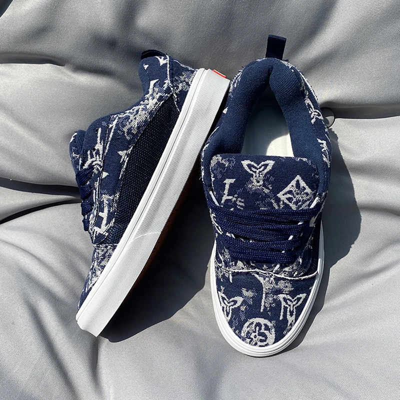 大码小众设计藏蓝色印花面包鞋男鞋女鞋鞋舌加厚运动休闲板鞋情侣