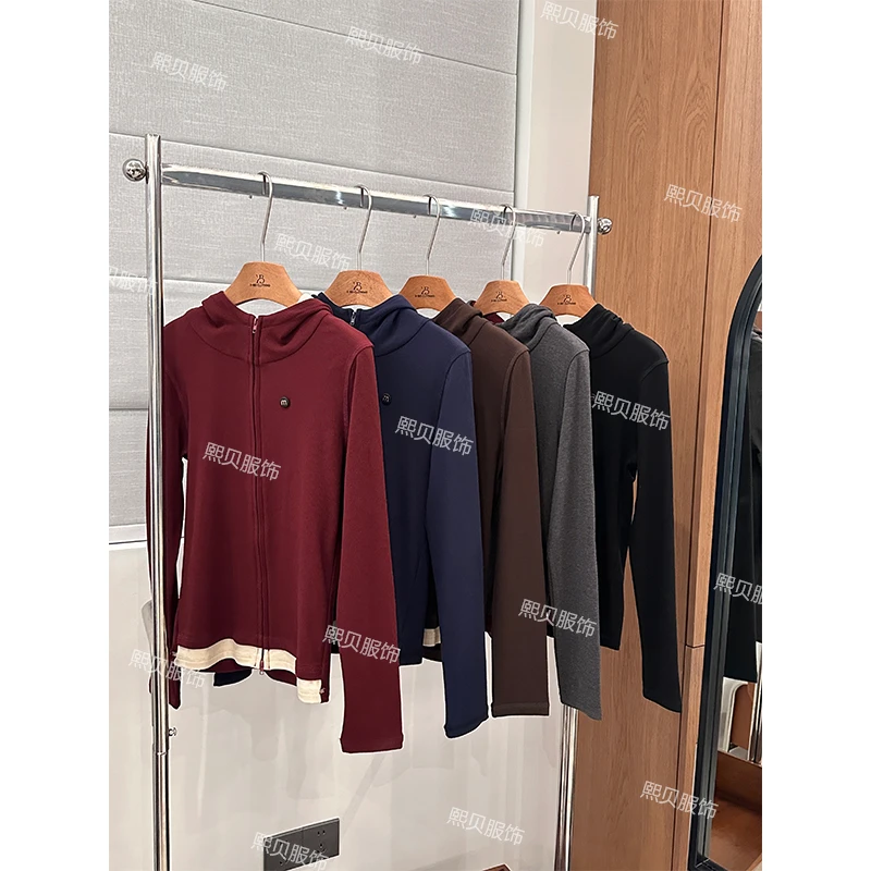 【浮浮款-只出不进】新款显瘦短款连帽拉链小配件撞色外套 T5709