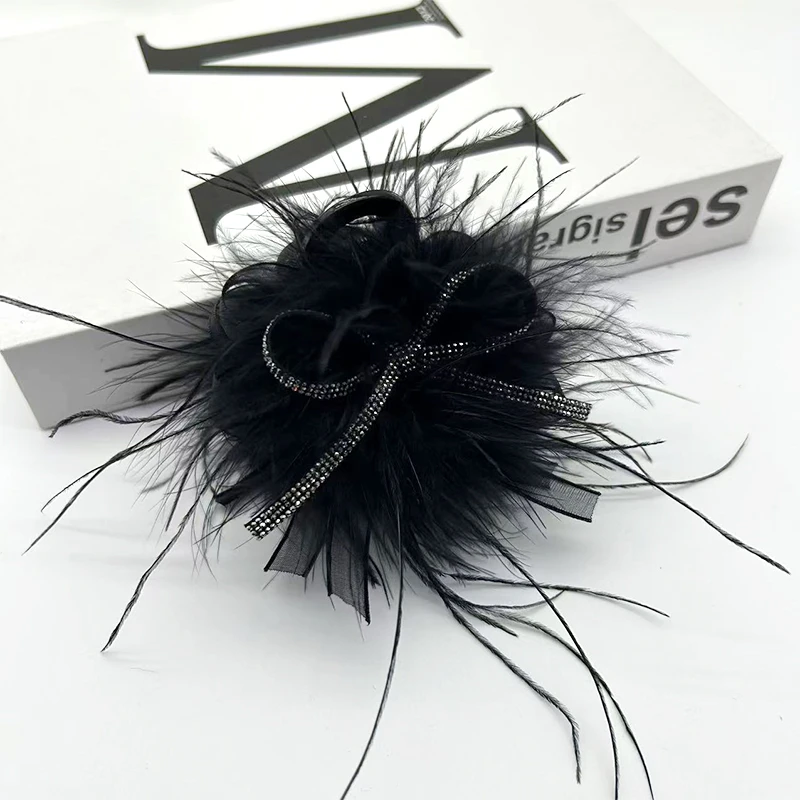 法式羽毛蝴蝶抓夹小香风公主头鲨鱼夹高级感百搭氛围感发夹