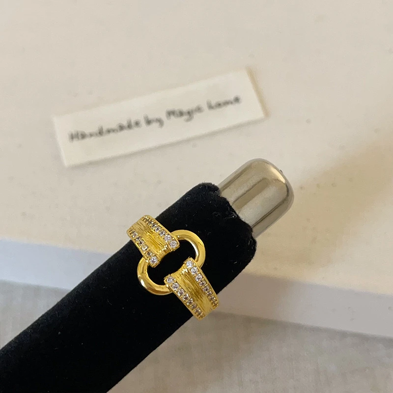 铜合金合成锆石戒指 中古风拉丝金属戒指