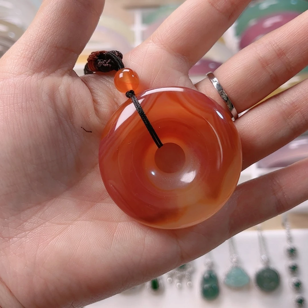 【闪购商品】石英质玉颈饰未镶嵌