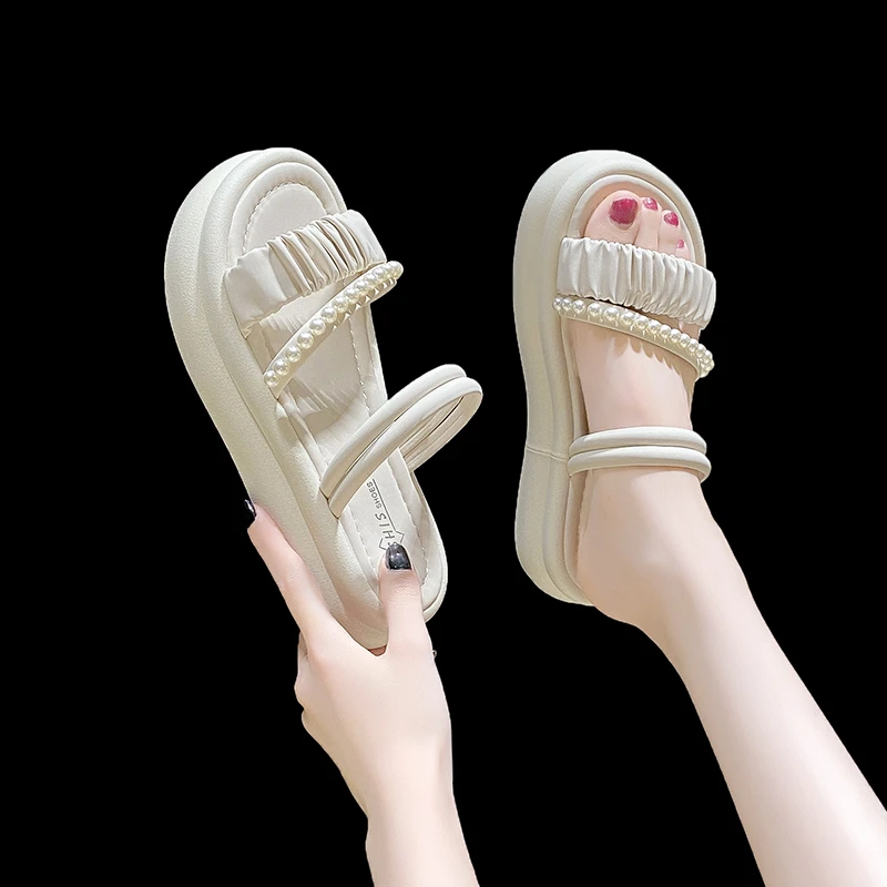 2024新款仙女风网红交叉凉拖鞋女外穿松糕厚底珍珠海边沙滩拖鞋女