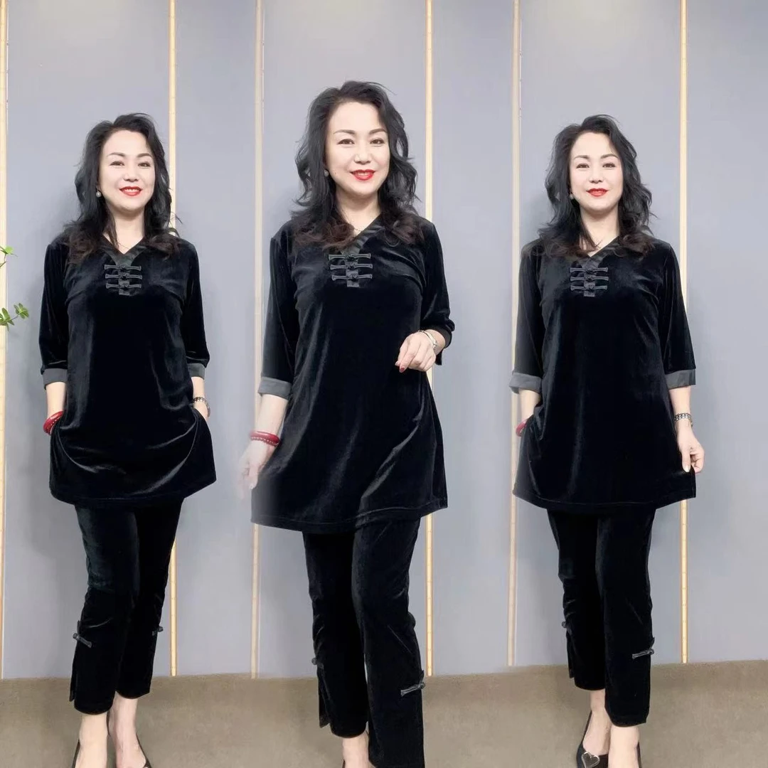 2023秋季气质高档时髦女士洋气上衣妈妈金丝绒大码显瘦气质套装