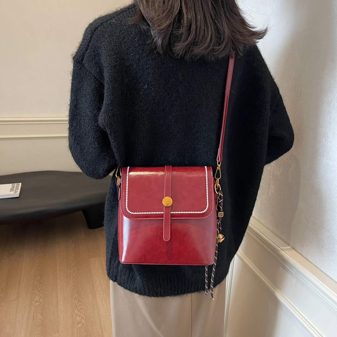 秋冬经典小香风水桶包包女2025新款高级质感复古单肩斜挎包