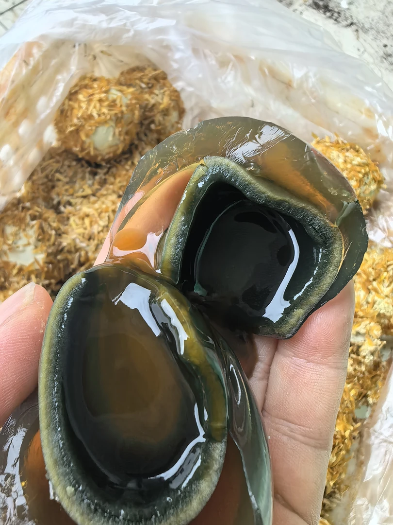 沙湖松花蛋湖北仙桃特产皮蛋无铅工艺农家散养鸭蛋溏心变蛋