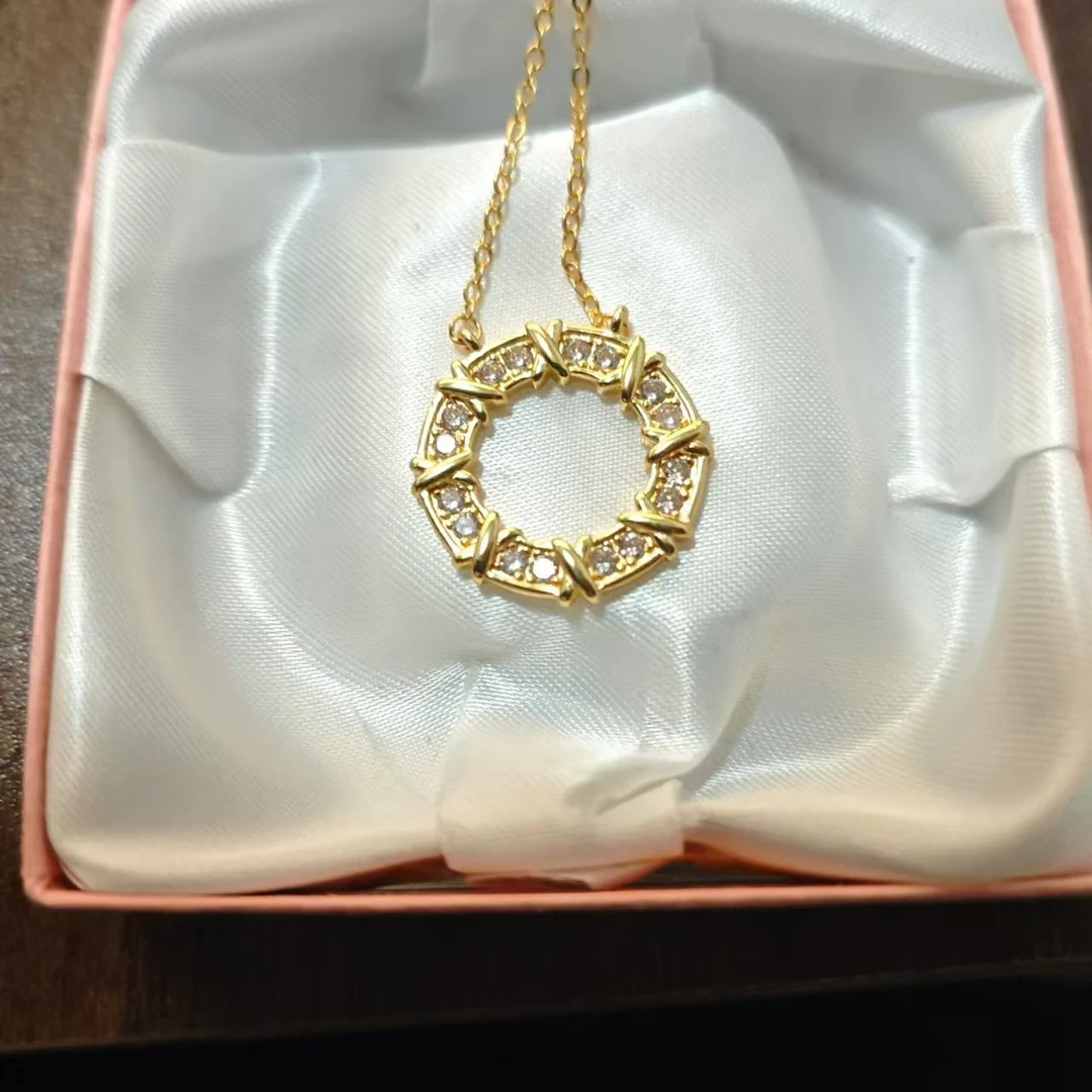 收藏级轻奢气质时尚百搭经典吊坠jd102