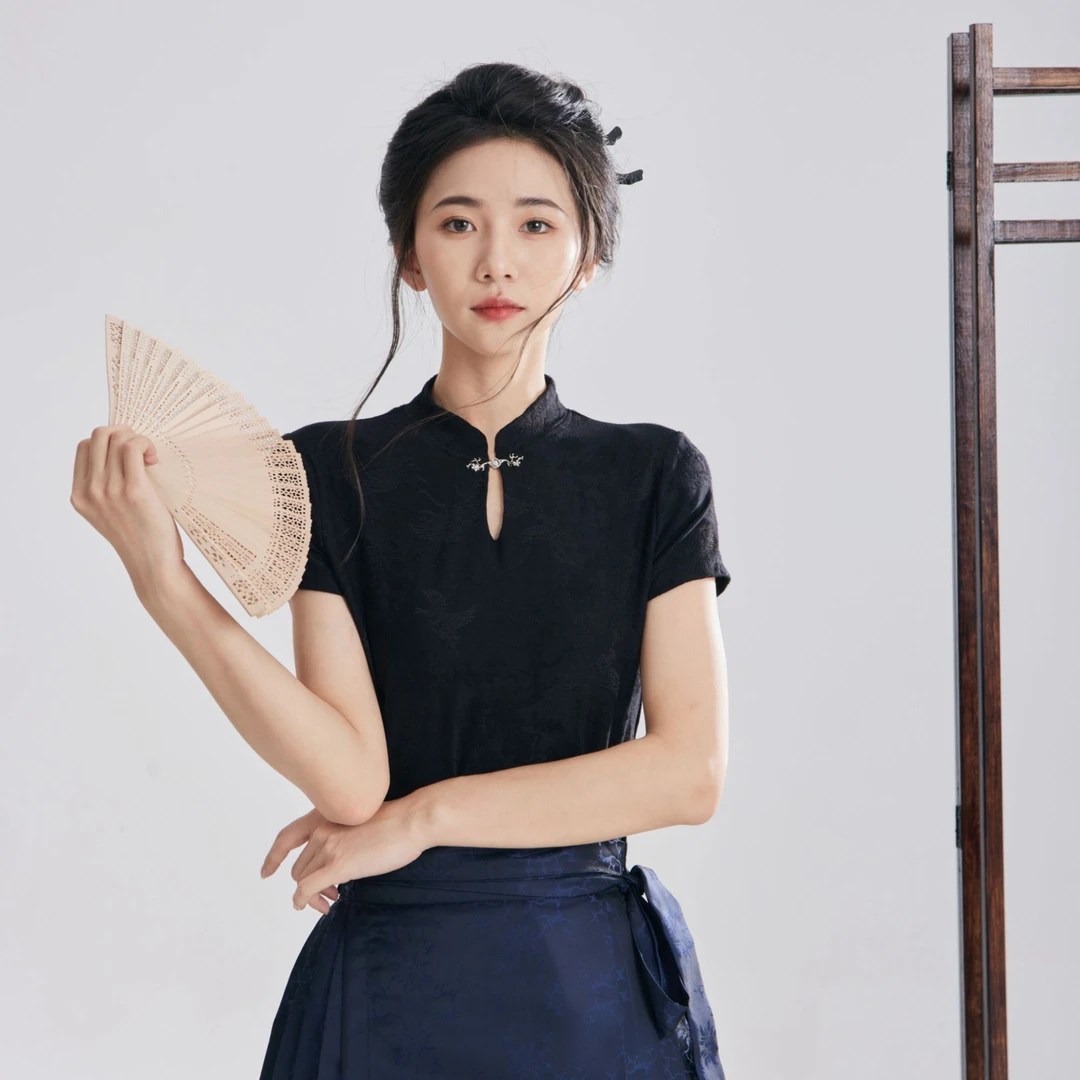 玖颜醉【雲鹤】日常提花新中式中国风春夏款气质短袖盘扣上衣显瘦