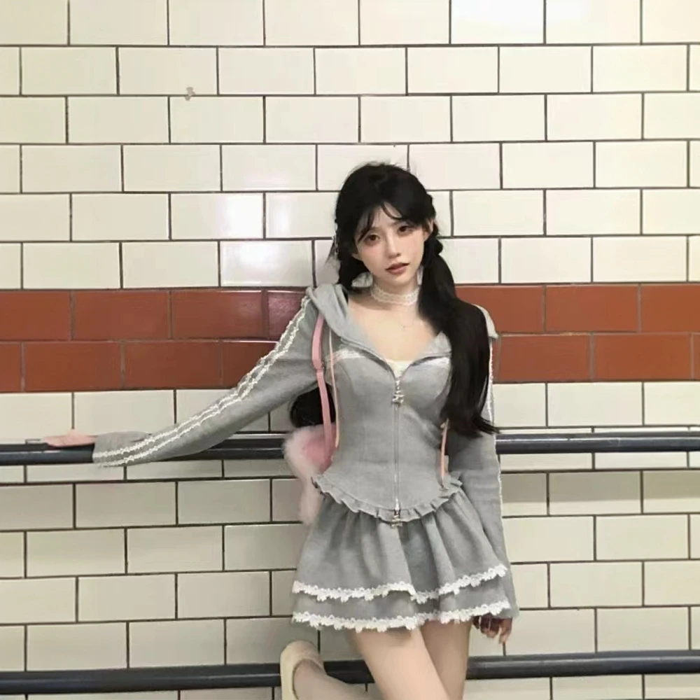 秋季复古小个子设计感长袖卫衣显瘦半身裙两件套