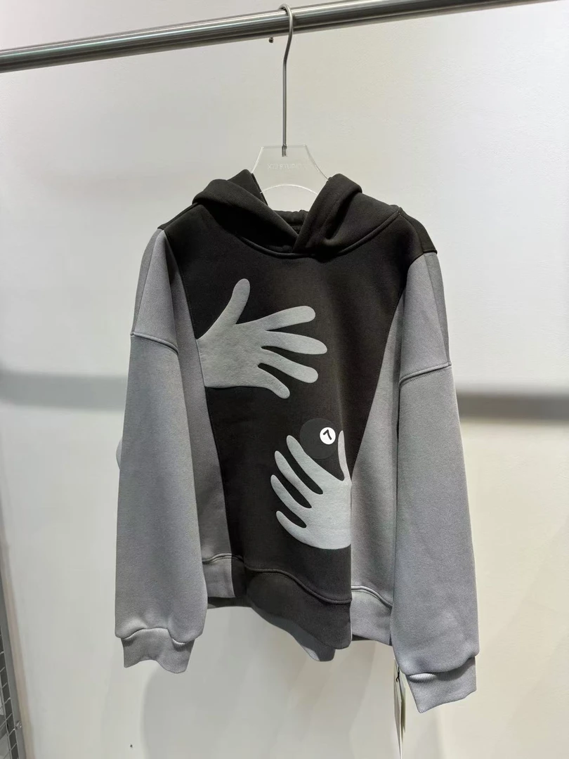 XTJ STUDIO童装 设计师款 U家 前后手掌图案加绒带帽卫衣 冬款