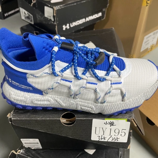 安德玛断号-运动鞋-UY195