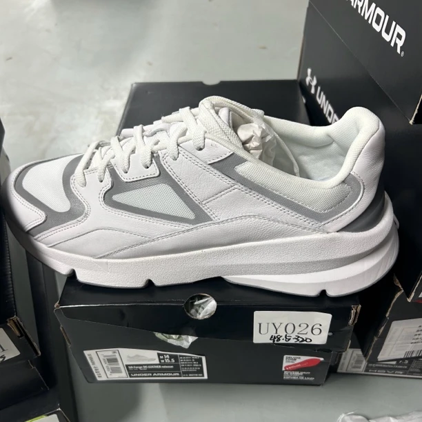 安德玛断号-运动鞋-UY026