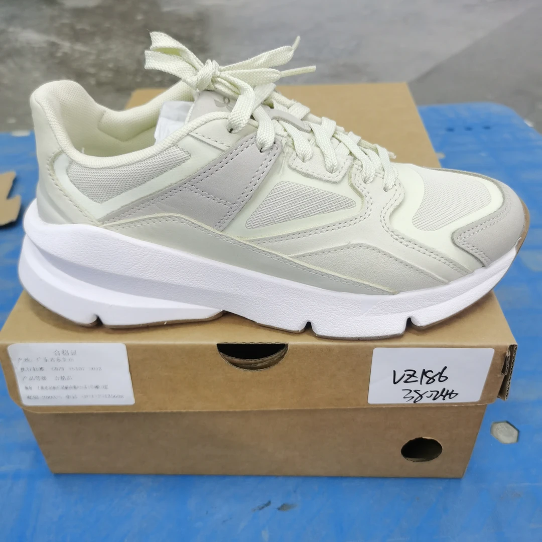 断码运动鞋-安德玛-UZ186