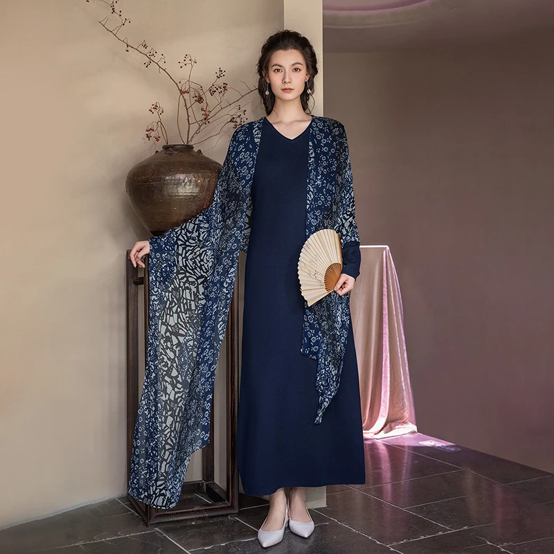 生活在左绵羊毛混纺毛织连衣裙拼飞片复古优雅秋冬新长裙1944024.