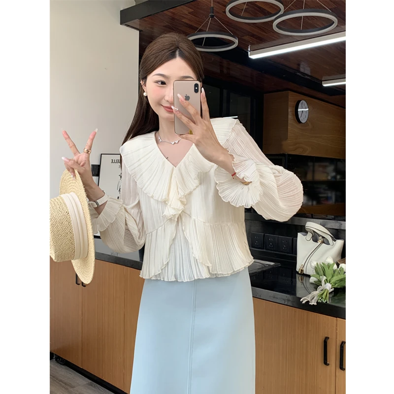 V领荷叶边雪纺衫/2025年春夏款法式上衣百褶气质显瘦打底雪纺衫女
