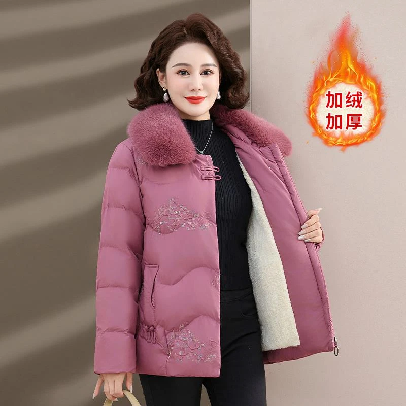 妈妈冬装羽绒棉服新款中老年女装时尚绣花加绒加厚大毛领棉袄外套