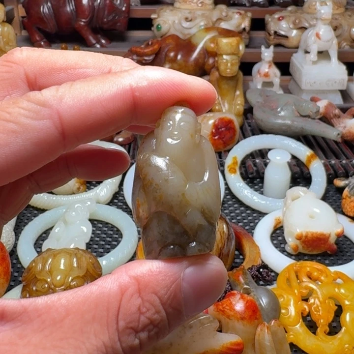 和田玉挂件未镶嵌收***事