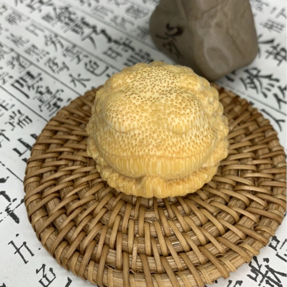 实心竹雕刻手把件【以主播讲解为准】