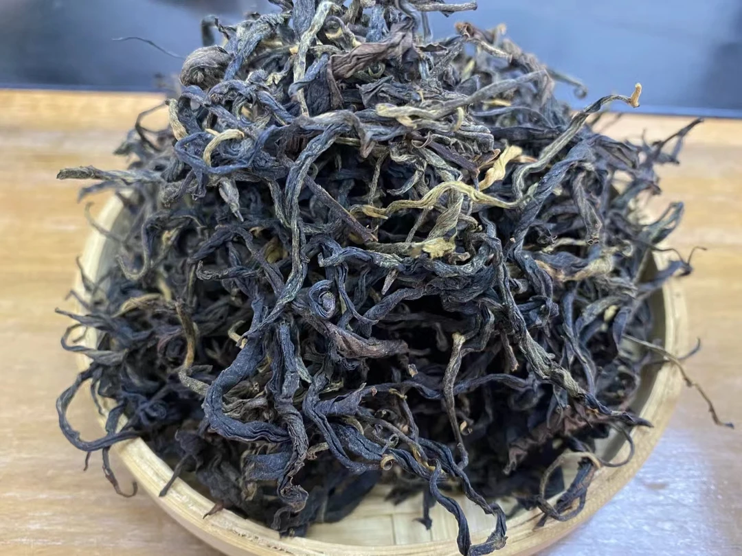 云南高山古树毛峰250克