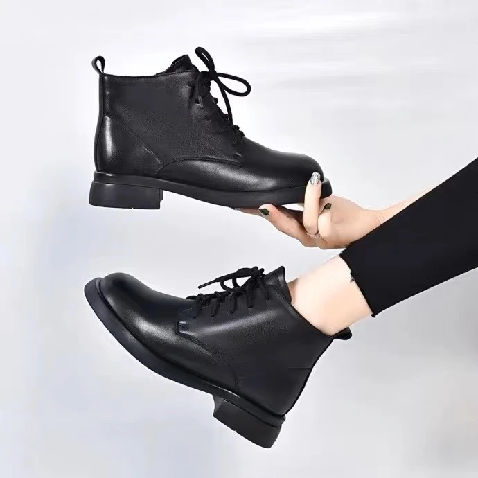 2024秋冬季真皮大头马丁靴软皮软底平底冬季新款短靴英伦风K13