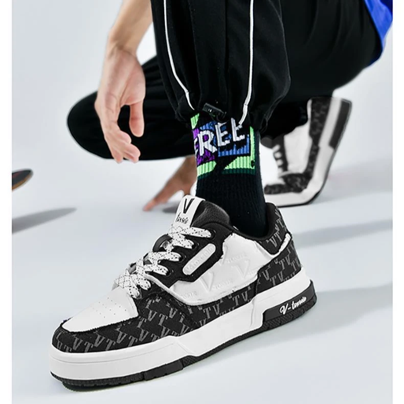 新人专属时尚休闲板鞋男女款耐磨百搭透气