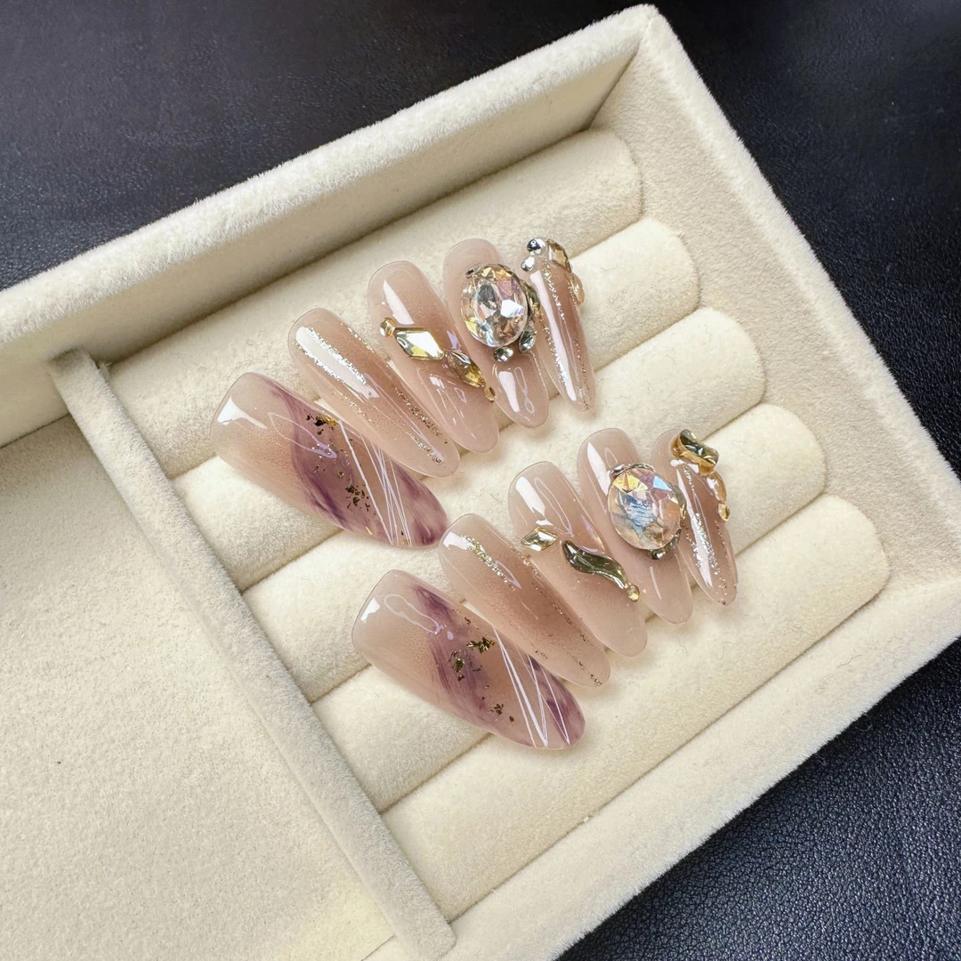 #135纯手工穿戴甲高级感富家千金温柔仙女裸色轻奢美甲