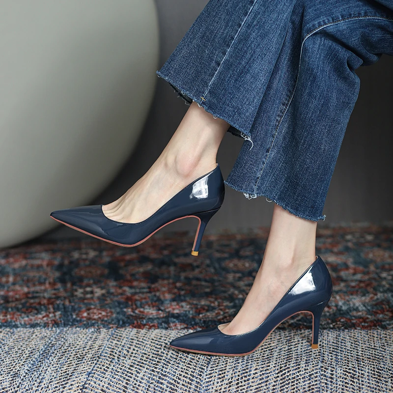 春季新款2025高跟鞋尖头细跟性感深蓝色漆皮小众气质百搭职业单鞋