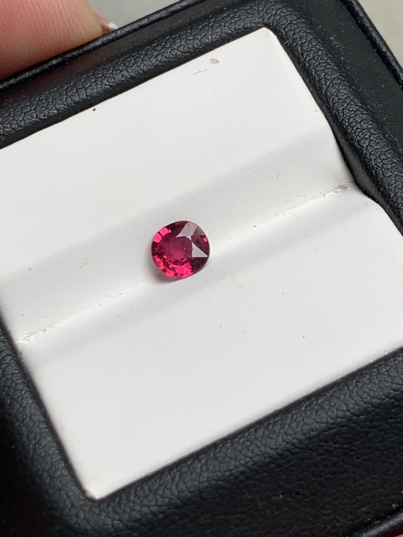 天然卢比莱裸石碧玺裸石