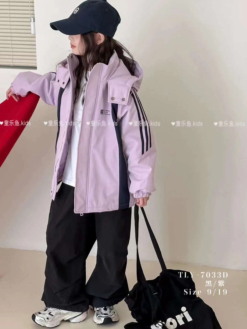 《昊妈家》长袖时尚休闲连帽 加棉冲锋衣7033