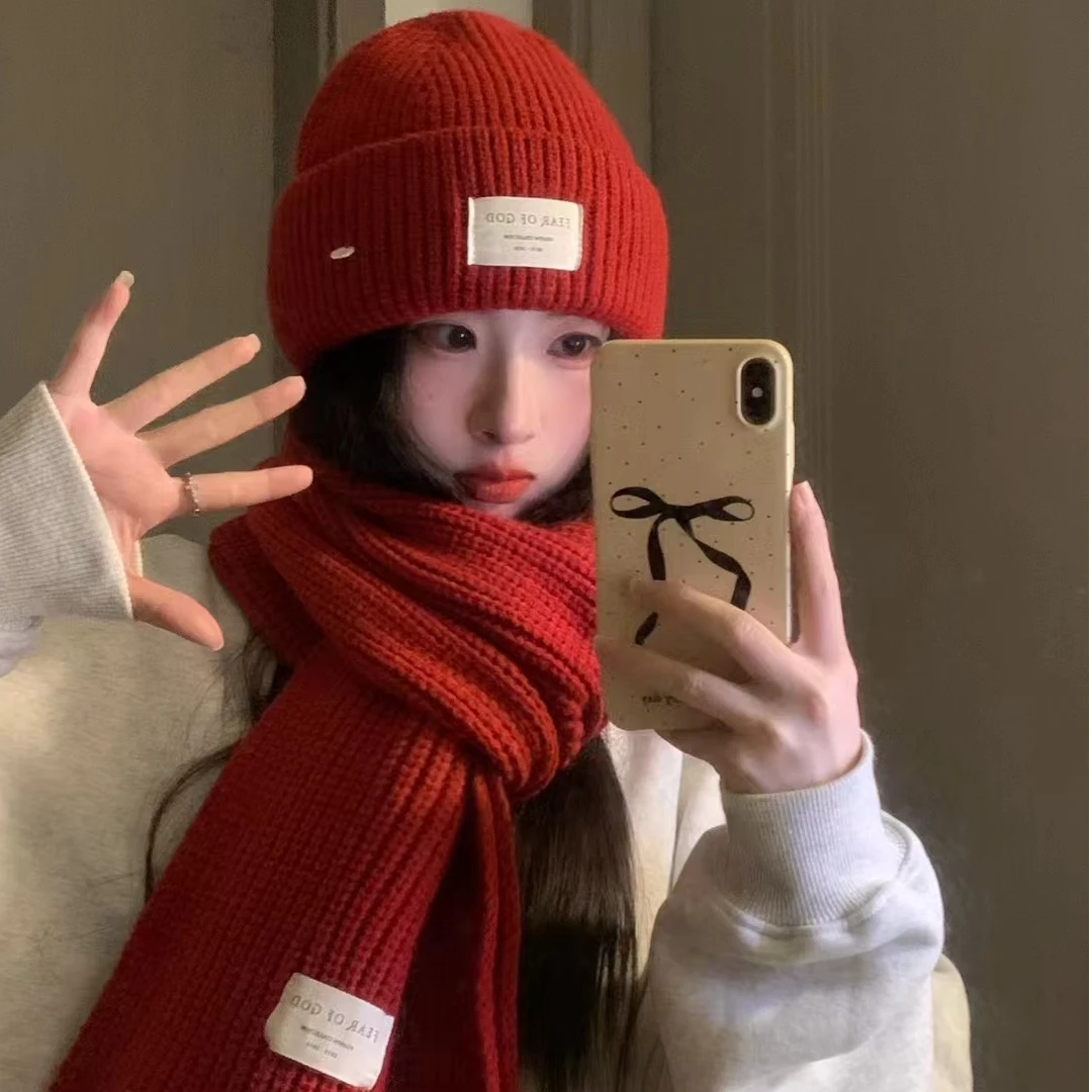 羊毛混纺帽子围巾二件套2024冬季新款氛围感时尚保暖百搭针织帽女