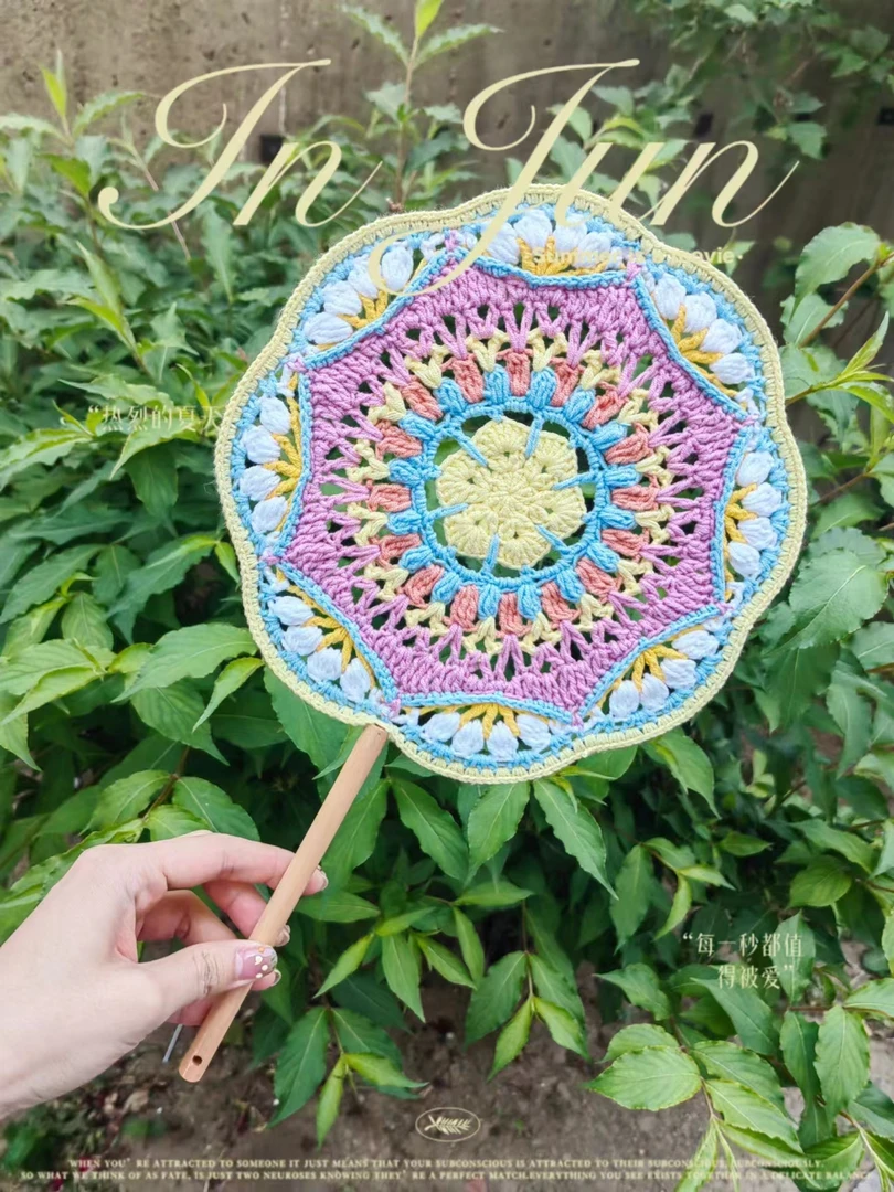 成品定制钩织毛线钥匙挂件手工毛线编织成品定制送男女朋友闺蜜