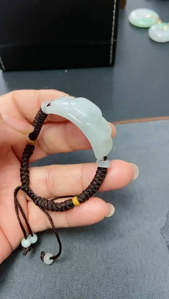 【闪购商品】翡翠手链未镶嵌手串