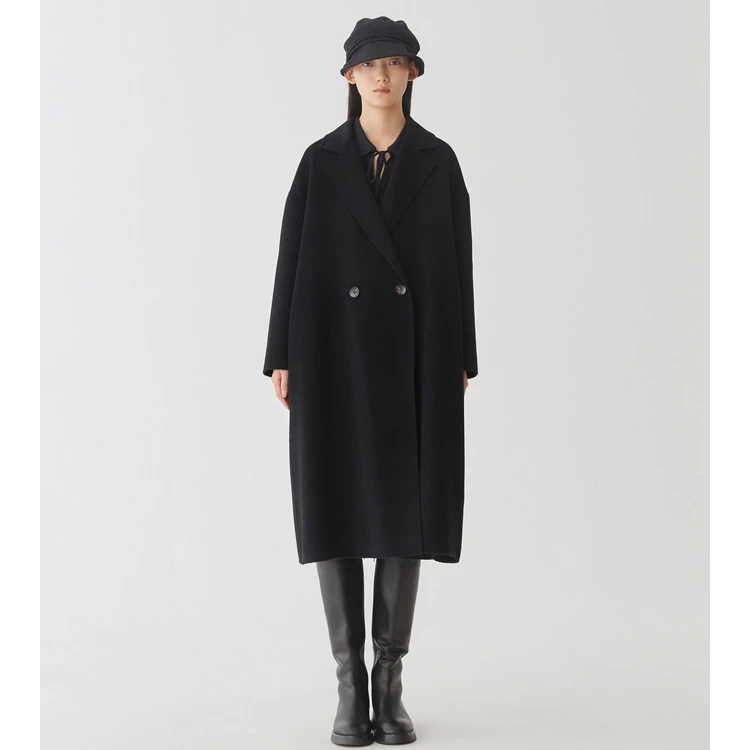 AUM/噢姆冬季新款高智感沉稳黑宽松静奢高级感保暖大衣MADE4013D