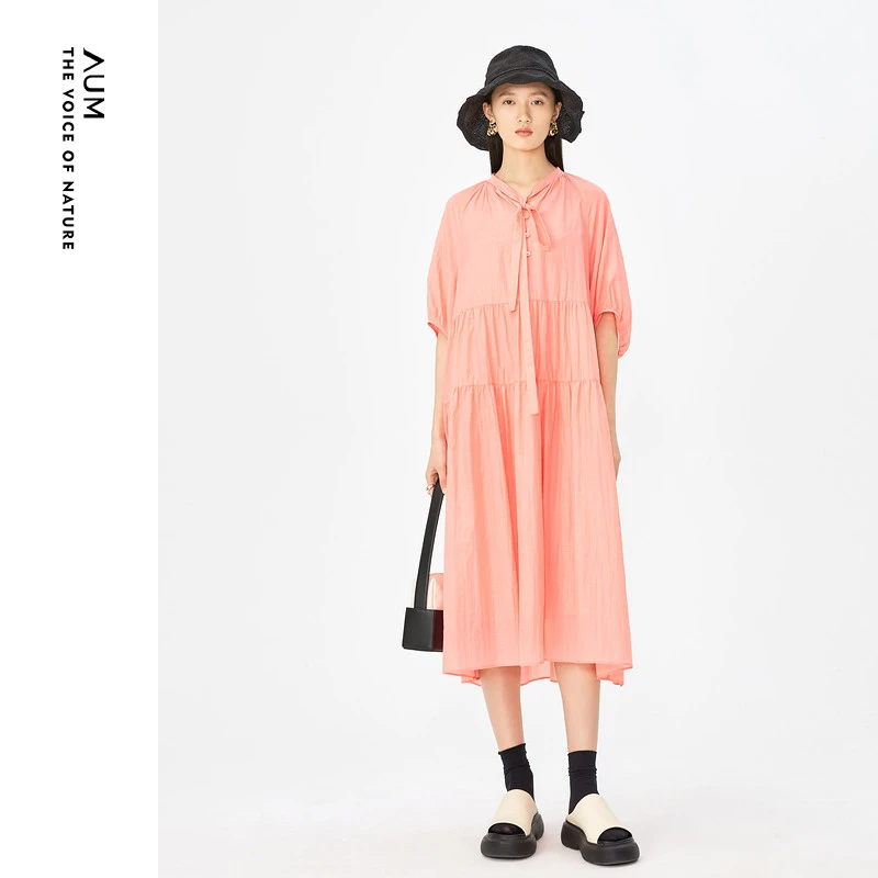 AUM/噢姆夏季时尚清新休闲连衣裙春夏露营出片M1DE25006高能感