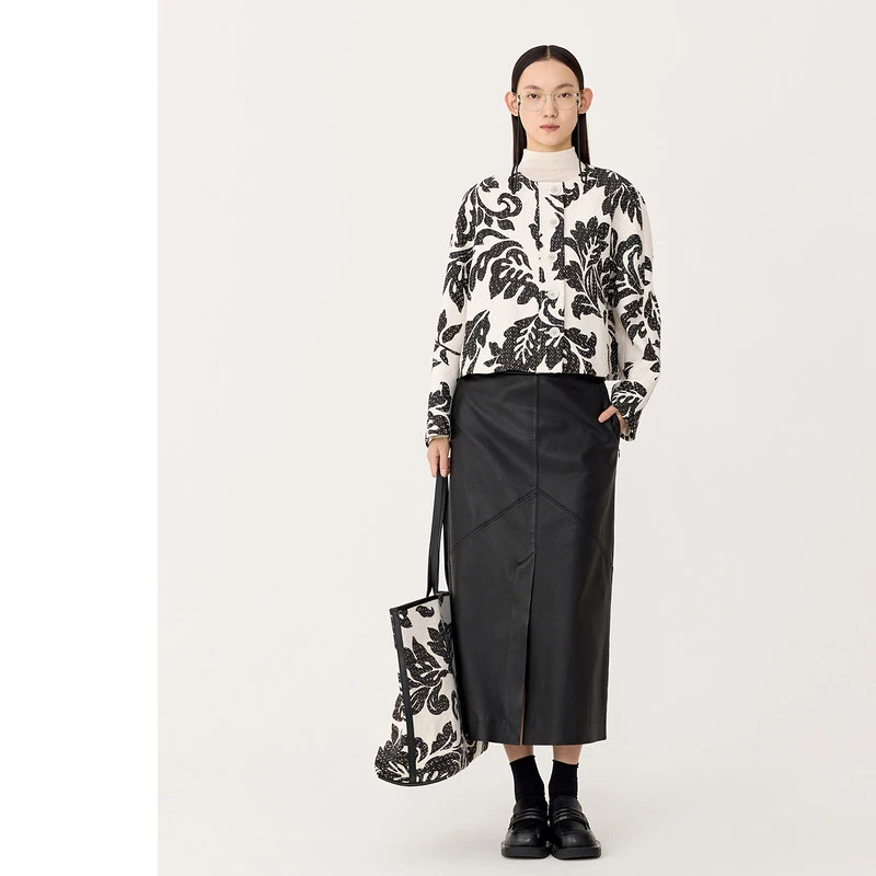 【姿姐精选】AUM/噢姆设计师休闲复古撞色提花肌理短外套