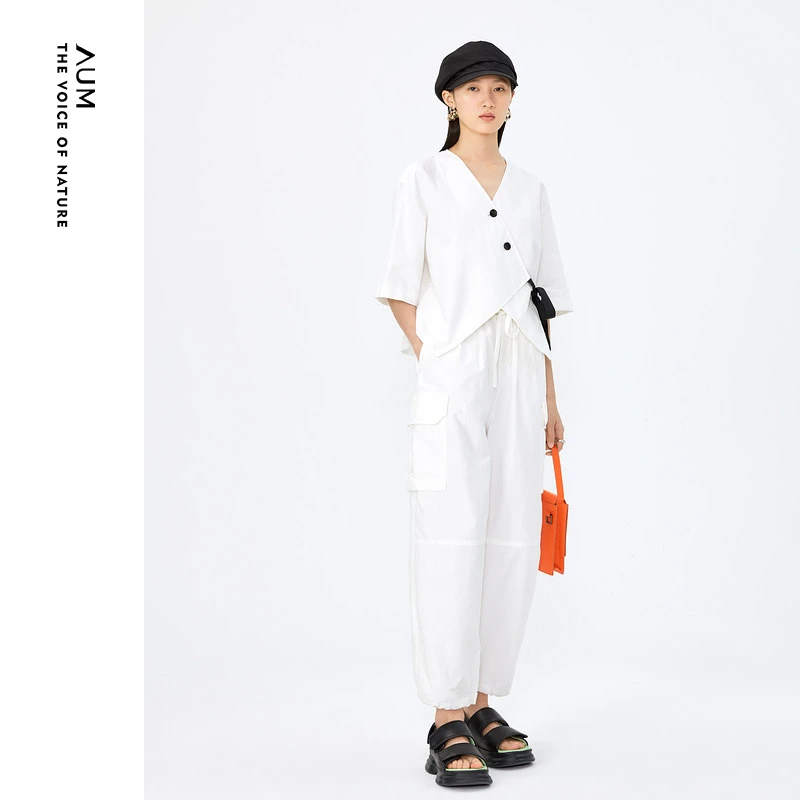 【晨晨甄选】AUM/噢姆白色女装时尚夏季简约长裤气质休闲裤