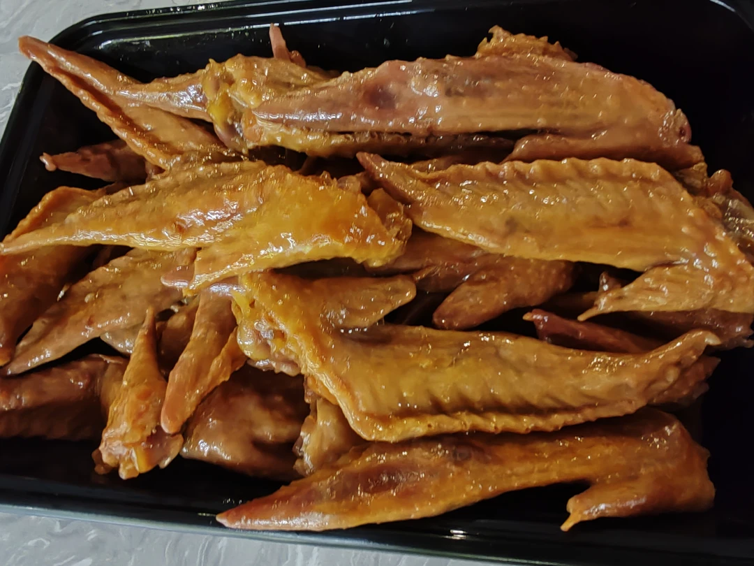 赢融印象自制辣卤鸡翅尖1盒*200g