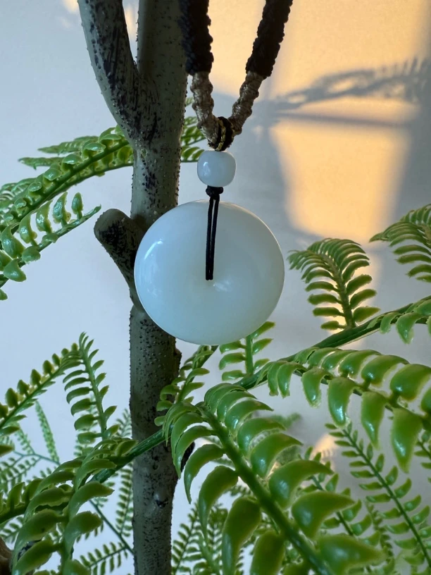 和田玉精品平安扣