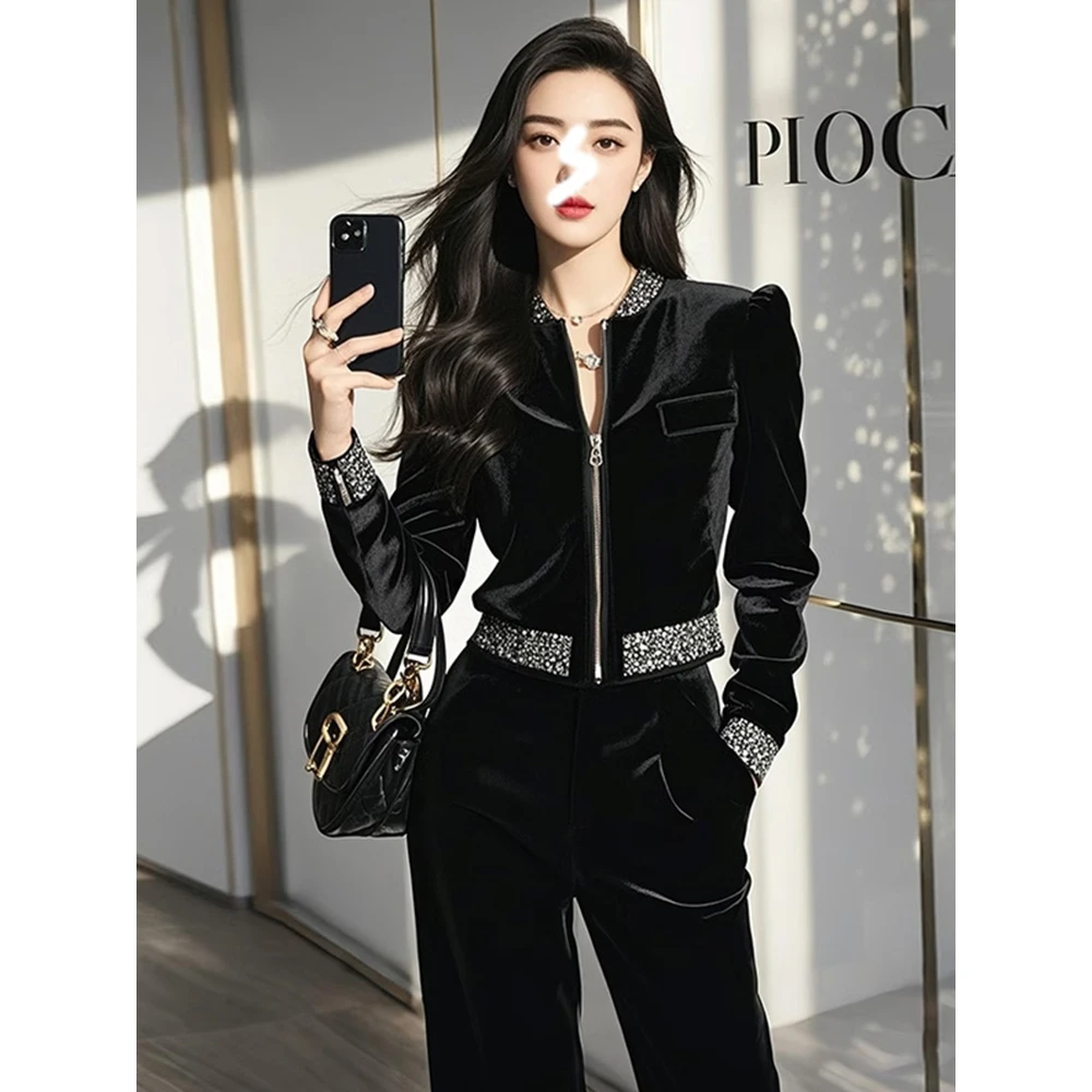 轻奢高级感时尚套装女秋季气质法式丝绒短款外套高腰阔腿裤两件套