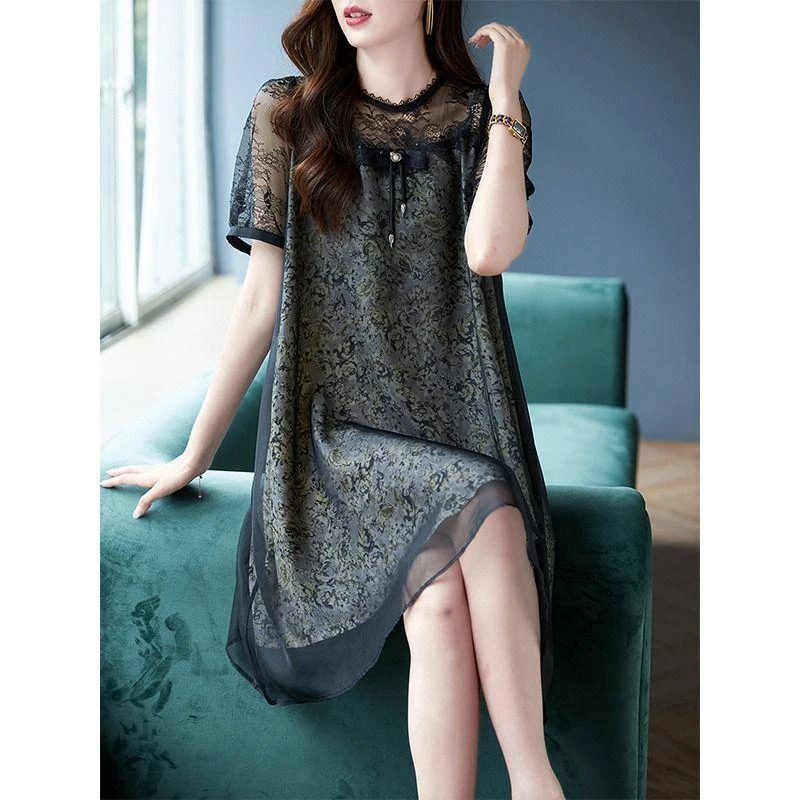 法式圆领蕾丝印花拼接雪纺连衣裙2025夏高贵宽松气质遮肚子洋气裙