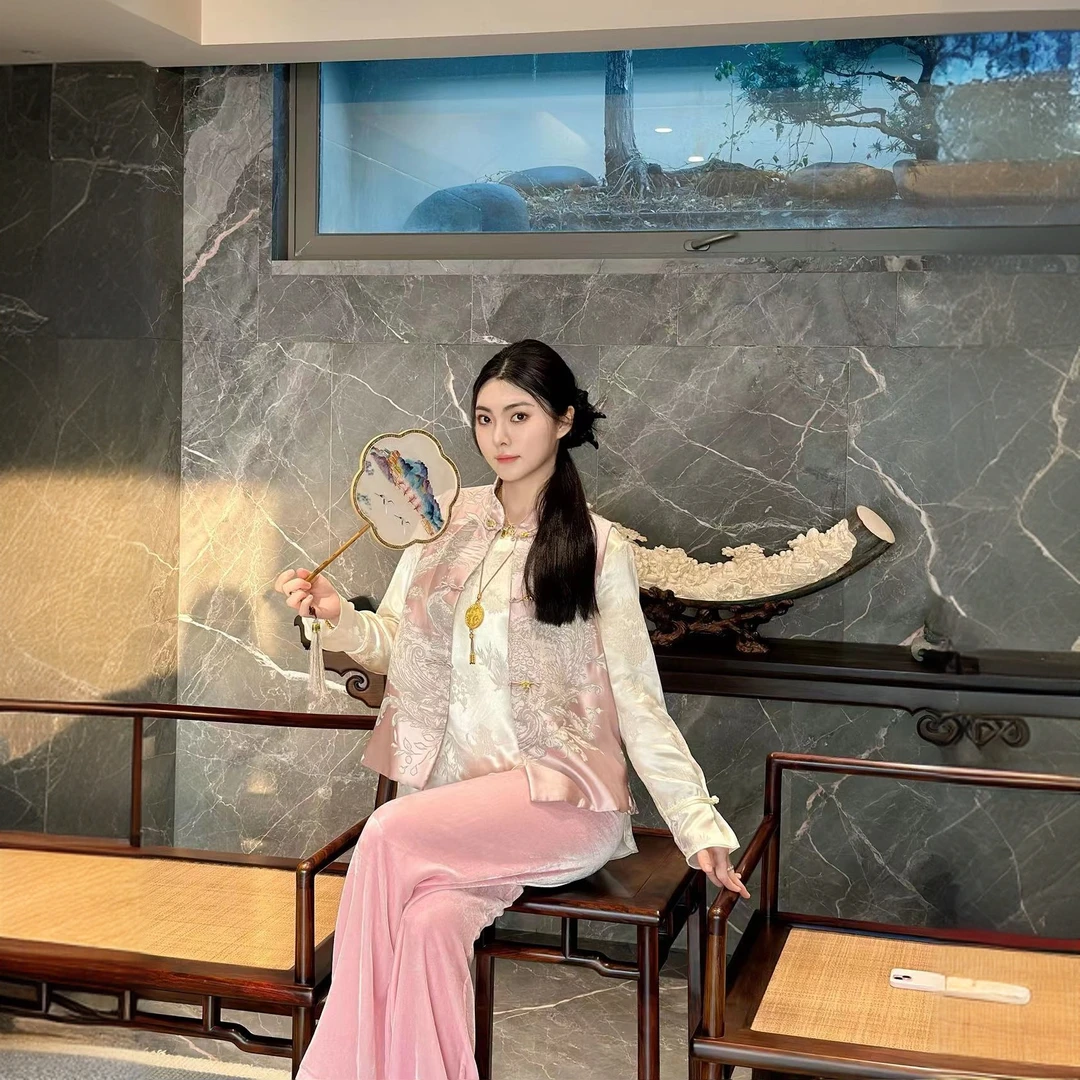 GX430 简约休闲绒绒直筒裤