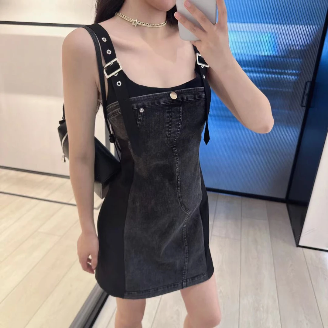 G526 背带牛仔拼接连衣裙